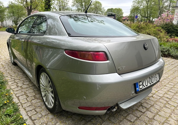 Alfa Romeo GT cena 10900 przebieg: 259000, rok produkcji 2004 z Kutno małe 596